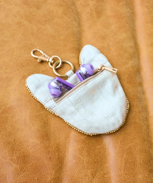 ドッグ刺繍キーポーチ（キーケース/キーアクセサリー）｜Three Four