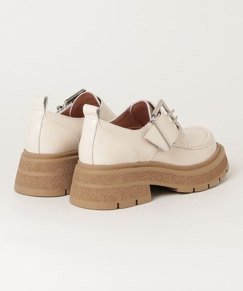 ROSE BUD(ローズバッド)の「(ALL BLACK)ベルテットプラットフォームシューズ(その他シューズ・レディース・ホワイト・38/37)」の3枚目の写真