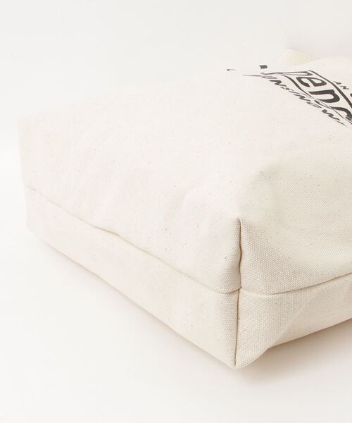 Penguin by Munsingwear（ペンギン バイ マンシングウェア）の「2WAY Tote Bag（トートバッグ・メンズ・ホワイト・F）」の3枚目の写真