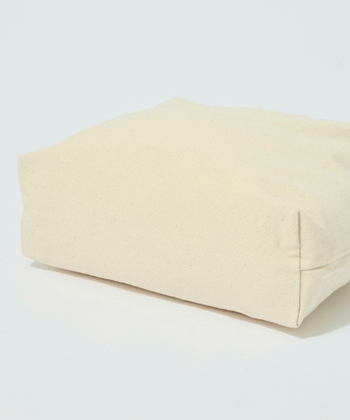 Penguin by Munsingwear（ペンギン バイ マンシングウェア）の「2WAY Tote Bag（トートバッグ・メンズ・ホワイト・F）」の9枚目の写真