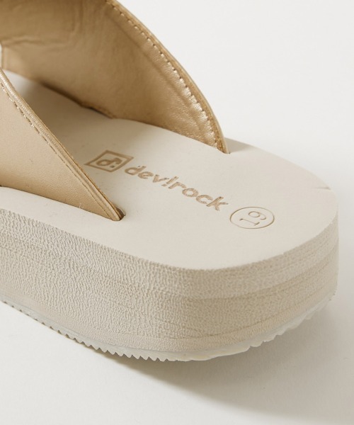 devirock（デビロック）の「ふわもちボリュームソール リボンサンダル（サンダル・キッズ・ブラック/シルバー/ゴールド・17.0cm/18.0cm/19.0cm/20.0cm/21.0cm/22.0cm/23.0cm/24.0cm）」の7枚目の写真