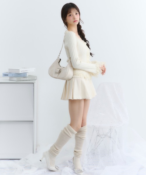 Drawer - 美品　Cen. トップス　カットソー　フリル　ホワイト　白　人気　完売 セール】フリルリブトップス（Tシャツ/カットソー）｜TITTY&CO
