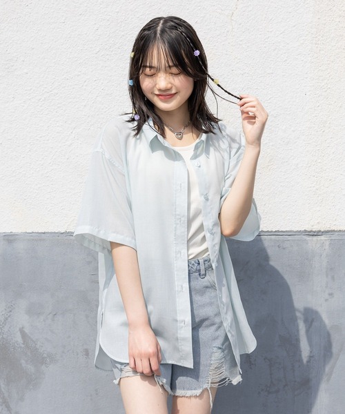 repipi armario（レピピ アルマリオ）の「【接触冷感】スパンボイルルーズシャツ（シャツ/ブラウス・キッズ・サックスブルー/ホワイト/イエロー・SMALL/MEDIUM/LARGE）」の2枚目の写真