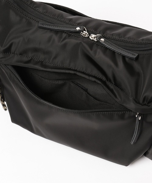 GLOBAL WORK（グローバルワーク）の「撥水軽量7ポケットミニショルダー/308502（ショルダーバッグ・レディース・グレー/ブラック/アイボリー・FREE）」の22枚目の写真