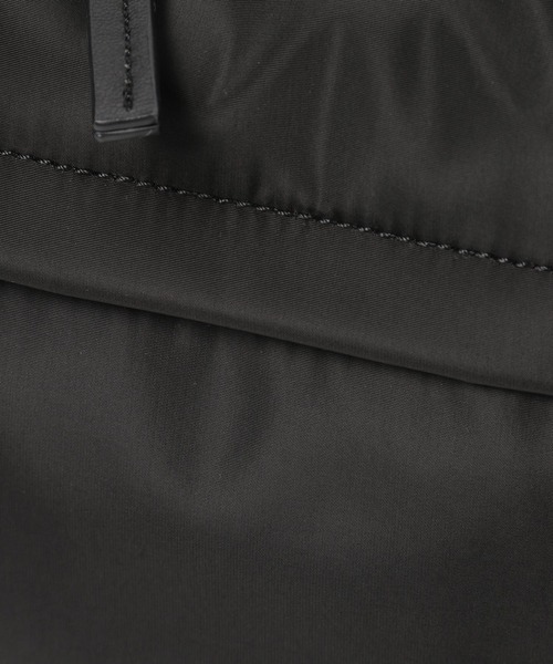 GLOBAL WORK（グローバルワーク）の「撥水軽量7ポケットミニショルダー/308502（ショルダーバッグ・レディース・グレー/ブラック/アイボリー・FREE）」の9枚目の写真