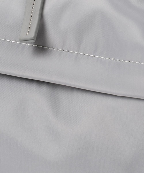 GLOBAL WORK（グローバルワーク）の「撥水軽量7ポケットミニショルダー/308502（ショルダーバッグ・レディース・グレー/ブラック/アイボリー・FREE）」の8枚目の写真