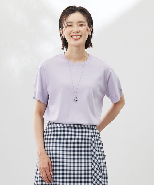 J.PRESS(ジェイプレス)の「【洗える】COTTON POLYESTER 袖ボタン ニット(ニット/セーター・レディース・ベージュ系/ふじ色系/ネイビー系/サックスブルー系・T13)」の4枚目の写真
