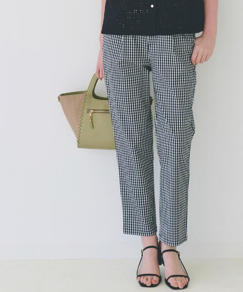 grove（グローブ）の「【冷感】サマーハイパーストレッチテーパードパンツ（その他パンツ・レディース・ネイビー/カーキ/ブラック/ナチュラル/チャコールグレー/ブラック系1・03/02/04/05/01）」の2枚目の写真