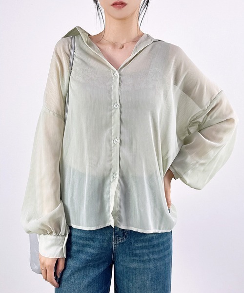 CLOTHY(クロシィ)の「【コーディネートのアクセントに!】カラーシアーシャツ(シャツ/ブラウス・レディース・オフホワイト/ミント/レッド/ブラック/ベージュ・MEDIUM)」の10枚目の写真