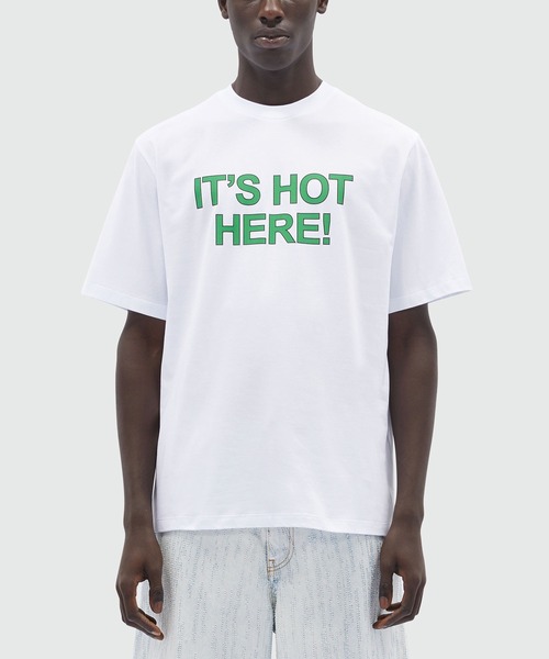 MSGM(エムエスジーエム)の「MSGM FANTASTIC GREEN オーガニックコットンTシャツ「IT'S HOT HERE!」(Tシャツ/カットソー・メンズ・ホワイト・S/M)」の2枚目の写真