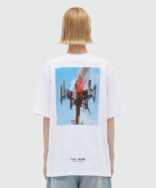 MSGM(エムエスジーエム)の「MSGM FANTASTIC GREEN オーガニックコットンTシャツ「IT'S HOT HERE!」(Tシャツ/カットソー・メンズ・ホワイト・S/M)」の7枚目の写真