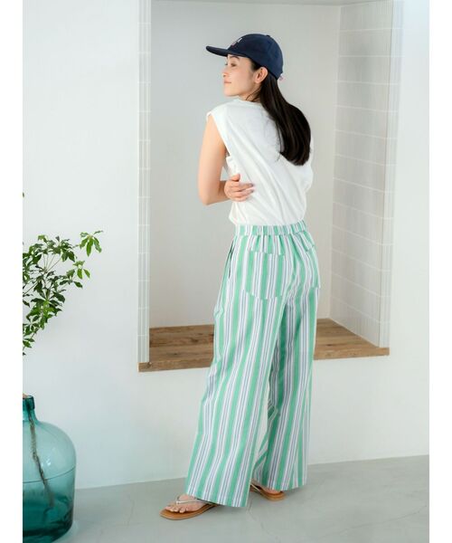 Ungrid（アングリッド）の「ヴィンテージロゴノースリトップス（タンクトップ・レディース・チャコールグレー/オフホワイト/グリーン系その他・FREE）」の10枚目の写真