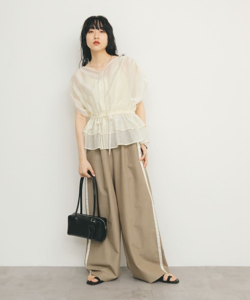 KBF(ケイビーエフ)の「リップケース付きショルダーBAG(ショルダーバッグ・レディース・ブラック/アイボリー/イエロー・ONE)」の21枚目の写真