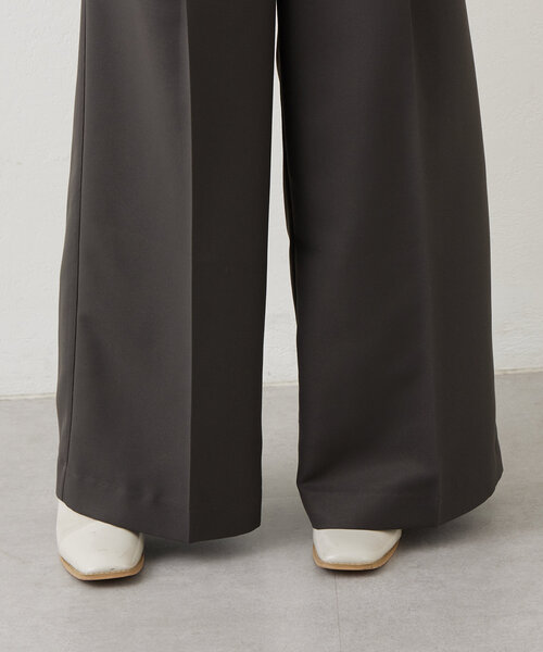 mline（エムライン）の「[mline]２ベルトタックパンツ（スラックス・レディース・アイボリー/チャコールグレー・2/1）」の18枚目の写真