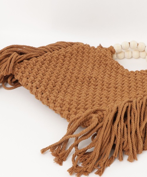 Lutim by u（ルチバイユー）の「Wooden beaded handle macrame bag/ウッドビーズハンドル マクラメバッグ（トートバッグ・レディース・ブラック/アイボリー/ブラウン・FREE）」の12枚目の写真