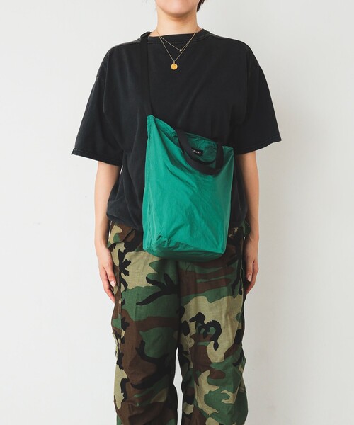 bpr BEAMS（ビーピーアール ビームス ）の「リップストップ ディープ トートバッグ M（トートバッグ・レディース・グリーン/ブラック/パープル/グレー/オレンジ/ベージュ・ONE SIZE）」の4枚目の写真