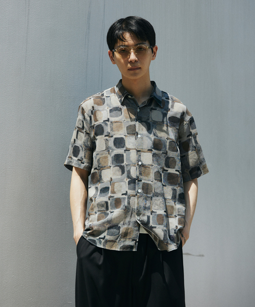 JOURNAL STANDARD(ジャーナルスタンダード)の「”吸水速乾 / 通気性” EVALET ライト メッシュ パターン シャツ(シャツ/ブラウス・メンズ・その他/ブラウン系その他/ブルー系その他/コバルトブルー/ライトグレー・LARGE/MEDIUM/SMALL)」の16枚目の写真