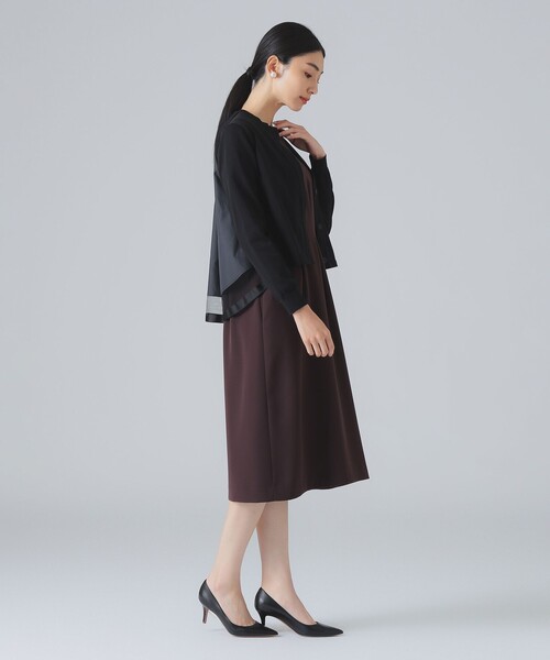 EFFE BEAMS（エッフェビームス）の「バック タフタ カーディガン（カーディガン/ボレロ・レディース・ブラック/ネイビー・ONE SIZE）」の4枚目の写真