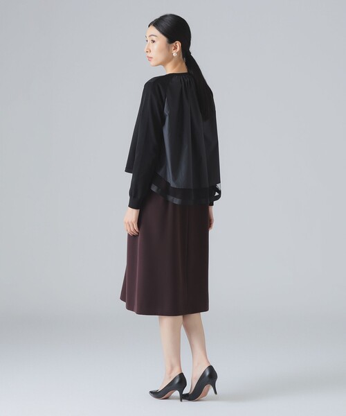 EFFE BEAMS（エッフェビームス）の「バック タフタ カーディガン（カーディガン/ボレロ・レディース・ブラック/ネイビー・ONE SIZE）」の5枚目の写真