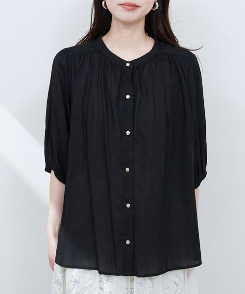 natural couture(ナチュラルクチュール)の「麻混ギャザーブラウス(シャツ/ブラウス・レディース・オフホワイト/サックスブルー/ブラック/ピンク/オレンジ・FREE)」の14枚目の写真