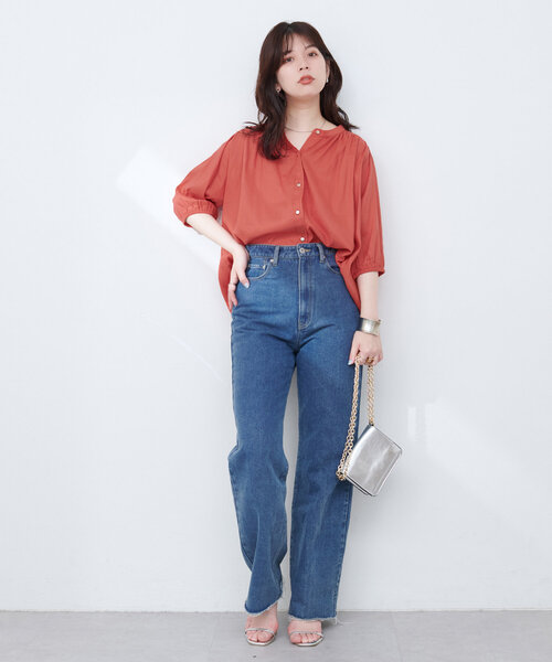 natural couture(ナチュラルクチュール)の「麻混ギャザーブラウス(シャツ/ブラウス・レディース・オフホワイト/サックスブルー/ブラック/ピンク/オレンジ・FREE)」の19枚目の写真