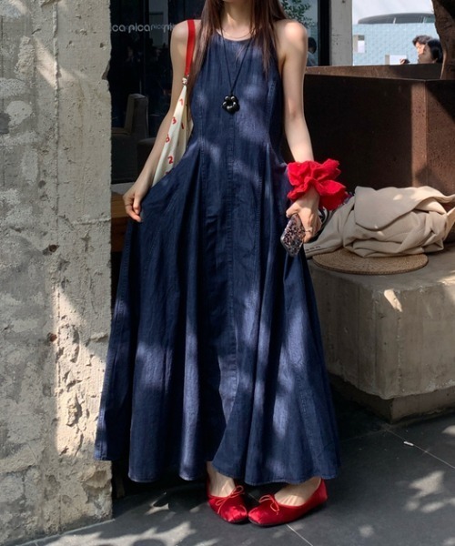 セール❣️29日迄 アナスイ ノースリーブワンピース バブーシュカ付き