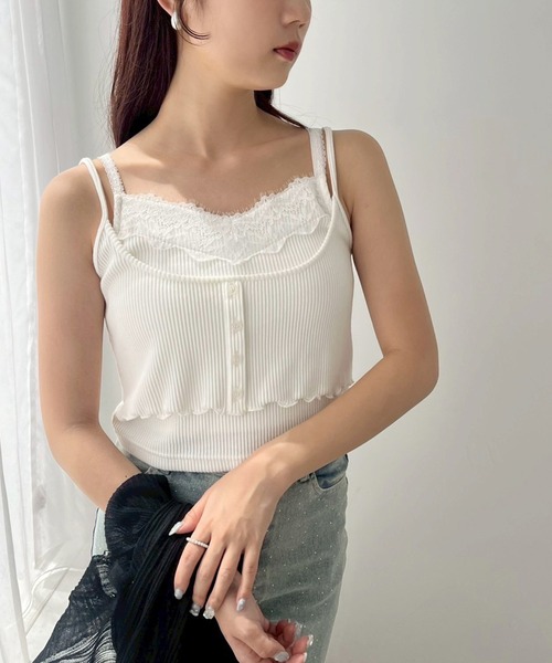 one after another NICE CLAUP(ワンアフターアナザーナイスクラップ)の「レイヤードキャミソール(キャミソール・レディース・オフホワイト/ホワイト系その他/ドット/ブラック・FREE)」の10枚目の写真