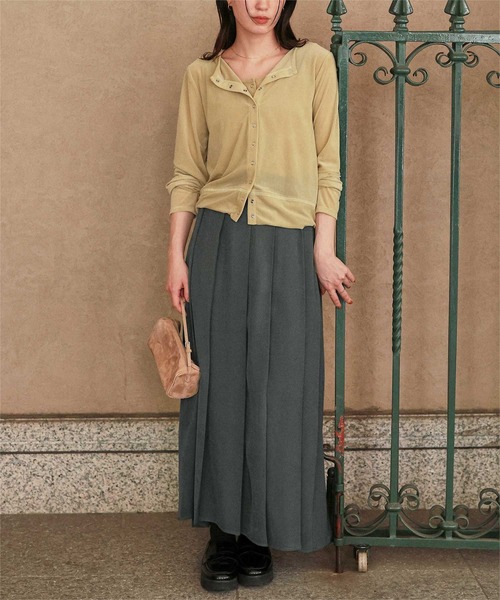 titivate（ティティベイト）の「サイドスリットプリーツスカート（スカート・レディース・チャコール/ベージュ/ブラック・S/L/M）」の21枚目の写真