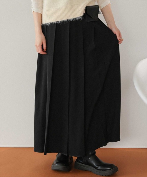 titivate（ティティベイト）の「サイドスリットプリーツスカート（スカート・レディース・チャコール/ベージュ/ブラック・S/L/M）」の17枚目の写真