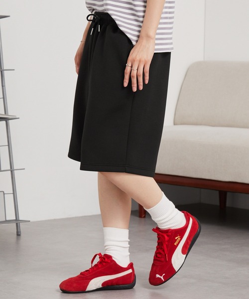 MONO-MART（モノマート）の「イージードライ ワイドダンボールスウェットショートパンツ（その他パンツ・レディース・ネイビー/ワイン系/ベージュ/杢グレー/ブラック・L/M/S）」の8枚目の写真