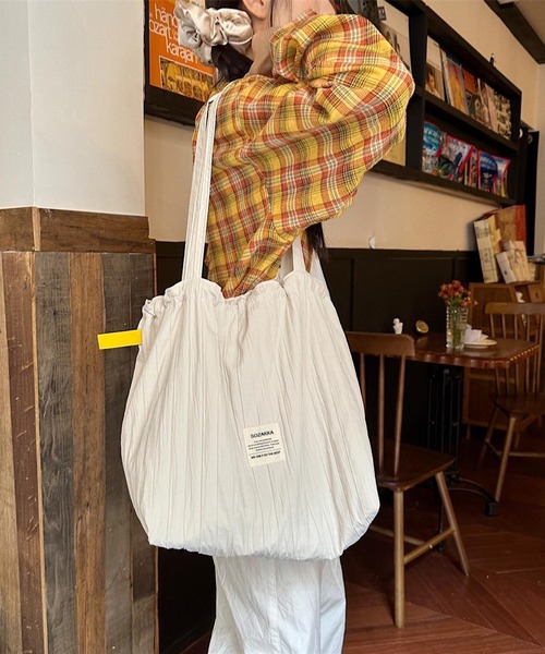 Mignonjour(ミニョンジュール)の「Mignonjour/ストライプ巾着トートバッグ M2774(トートバッグ・レディース・ベージュ/ブルー/レッド/ピンク/アイボリー・FREE)」の16枚目の写真