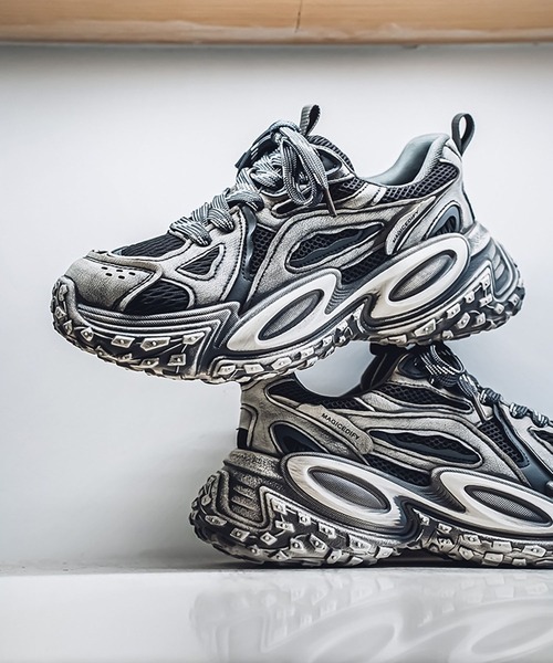 shoes365（シューズスリーシックスファイヴ）の「【SHOES 365】厚底凹凸ダッドスニーカー（スニーカー・メンズ・ホワイト/ブラック/グレー・24.5cm/25.0cm/25.5cm/26.0cm/26.5cm/27.0cm）」の17枚目の写真