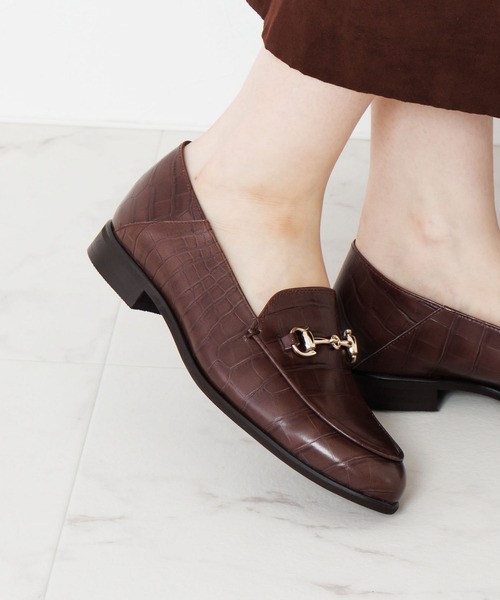 HIMIKO(ヒミコ)の「【HIMIKO】バブーシュビットローファー/651304(ローファー・レディース・ダークブラウン/ブラック/グリーン/ピンク/ブルー/アイボリー・23.0cm/26.5cm/25.5cm/25.0cm/24.5cm/24.0cm/23.5cm/22.5cm/22.0cm/26.0cm/21.5cm)」の3枚目の写真