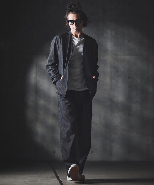 GLIMCLAP(グリムクラップ)の「mj10880-Denim minimal Jacket-Distressed for a vintage look- ノーカラーデニムジャケット(デニムジャケット・メンズ・インディゴブルー/コバルトブルー/ライトグレー/ブラック・S/M/L)」の15枚目の写真