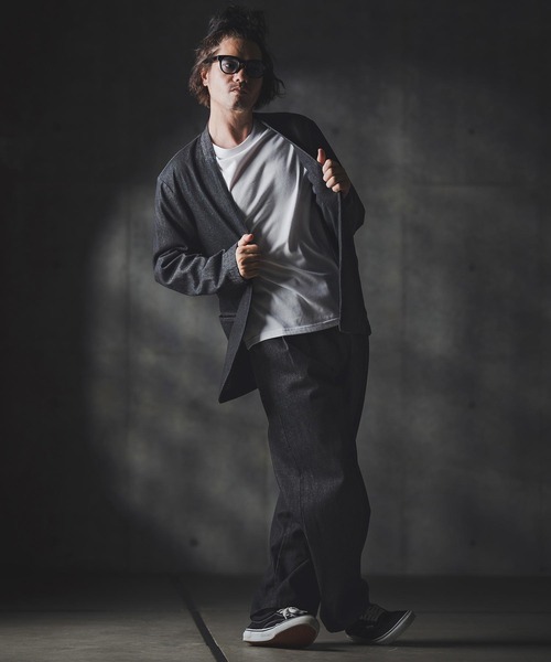 GLIMCLAP(グリムクラップ)の「mj10880-Denim minimal Jacket-Distressed for a vintage look- ノーカラーデニムジャケット(デニムジャケット・メンズ・インディゴブルー/コバルトブルー/ライトグレー/ブラック・S/M/L)」の17枚目の写真