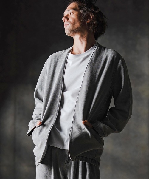 GLIMCLAP(グリムクラップ)の「mj10880-Denim minimal Jacket-Distressed for a vintage look- ノーカラーデニムジャケット(デニムジャケット・メンズ・インディゴブルー/コバルトブルー/ライトグレー/ブラック・S/M/L)」の18枚目の写真