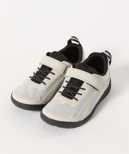 LOWRYS FARM（ローリーズファーム）の「ＩＦＭＥスニ－カー　318520（スニーカー・キッズ・グレー/カーキ/ブラック・17cm/16cm/19cm/18cm）」の2枚目の写真