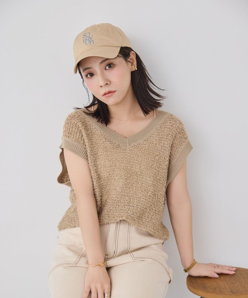 somyon（ソミョン）の「【 somyon / ソミョン 】 重ねロゴ 刺繍 デザイン カラーローキャップ #（キャップ・レディース・ホワイト/ブラック/ネイビー/ベージュ/モカ・FREE）」の5枚目の写真