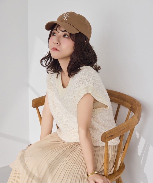 ＊専用　somyon ソミョン　重ねロゴ　刺繍　デザイン　ローキャップ　２点 somyon / ソミョン 】 重ねロゴ 刺繍 デザイン カラーロー