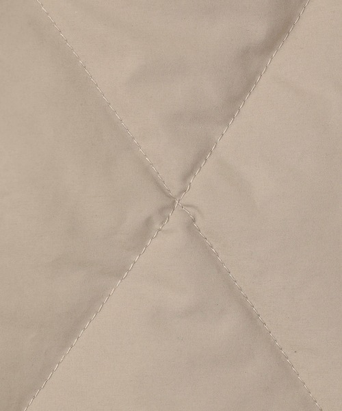 YDOT（ワイドット）の「【YDOT】グランドパーク別注ノーカラーブルゾン（ダウンジャケット/コート・レディース・ベージュ/ブラック・FREE）」の12枚目の写真