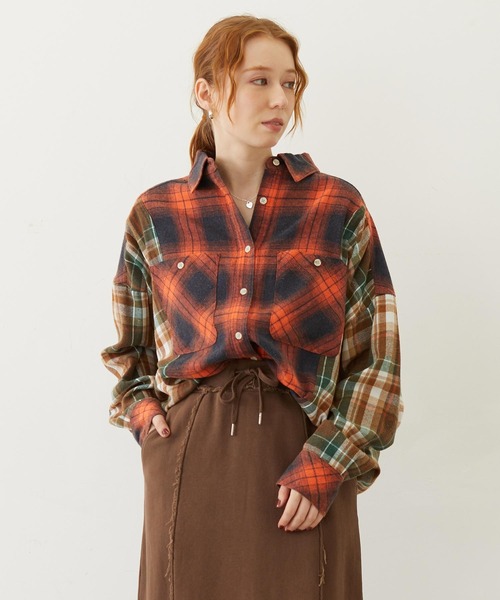 MILKFED.(ミルクフェド)の「WASHED PANEL SHIRT(シャツ/ブラウス・レディース・レッド/イエロー/オレンジ・ONE SIZE)」の3枚目の写真