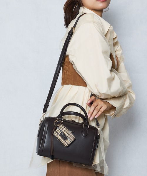 Ungrid(アングリッド)の「【Ungrid/アングリッド】ケースチャーム付 チェックコンビボストンバッグ(ボストンバッグ・レディース・ブラック系その他/ブラック/キャメル/ダークブラウン/ブラウン系その他・FREE)」の4枚目の写真