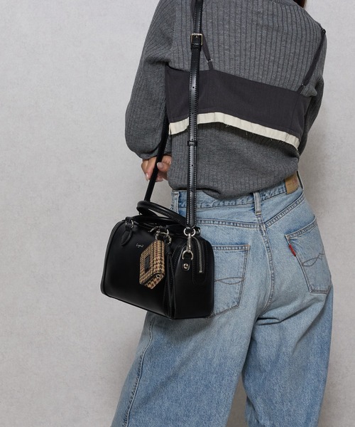 Ungrid(アングリッド)の「【Ungrid/アングリッド】ケースチャーム付 チェックコンビボストンバッグ(ボストンバッグ・レディース・ブラック系その他/ブラック/キャメル/ダークブラウン/ブラウン系その他・FREE)」の8枚目の写真