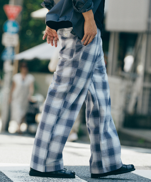 FIVE BROTHER（ファイブブラザー）の「FIVE BROTHER /ファイブブラザー 別注 オンブレ チェック イージーパンツ（その他パンツ・メンズ・ブラック/ブラウン/ネイビー・MEDIUM/LARGE）」の3枚目の写真