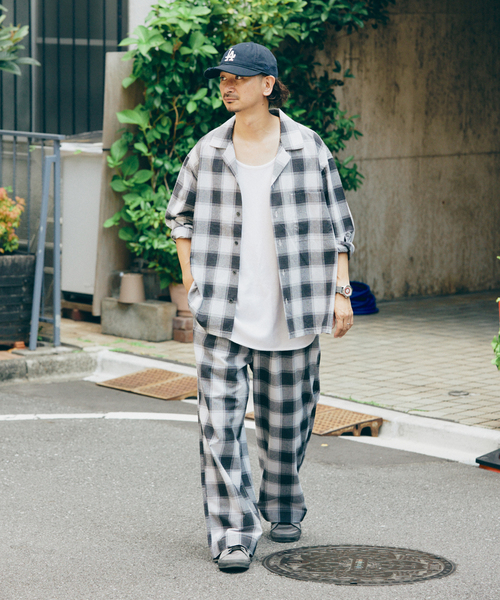 FIVE BROTHER（ファイブブラザー）の「FIVE BROTHER /ファイブブラザー 別注 オンブレ チェック イージーパンツ（その他パンツ・メンズ・ブラック/ブラウン/ネイビー・MEDIUM/LARGE）」の5枚目の写真