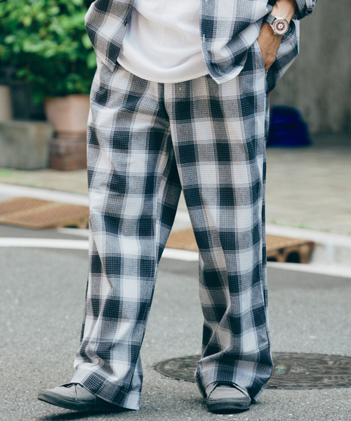 FIVE BROTHER（ファイブブラザー）の「FIVE BROTHER /ファイブブラザー 別注 オンブレ チェック イージーパンツ（その他パンツ・メンズ・ブラック/ブラウン/ネイビー・MEDIUM/LARGE）」の13枚目の写真