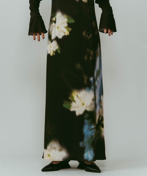 Knuth Marf】blurry flower one piece（ワンピース）｜Knuth Marf