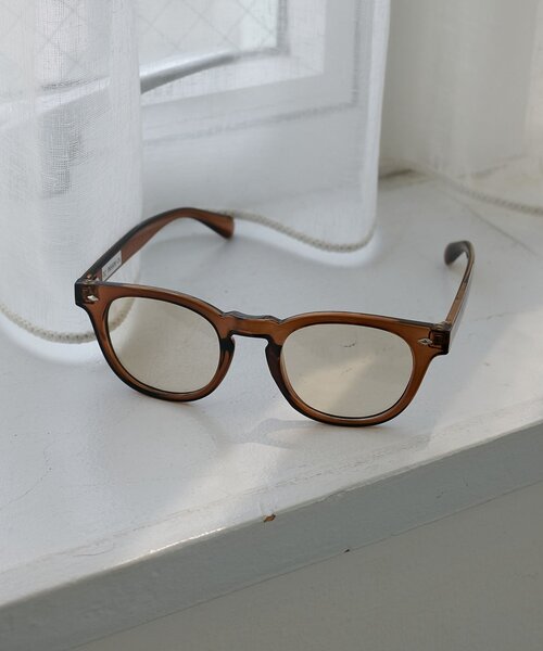 DISCOAT（ディスコート）の「【ユニセックス】ウェリントン調光サングラス（サングラス・レディース・ブラウン/ブラック/クリア・FREE）」の3枚目の写真