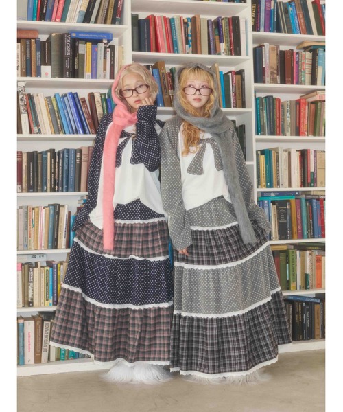 WC(ダブル シー)の「《セットアップ対象★》ドットラグランパッチワークロンT(Tシャツ/カットソー・レディース・グレー/ネイビー・FREE)」の4枚目の写真