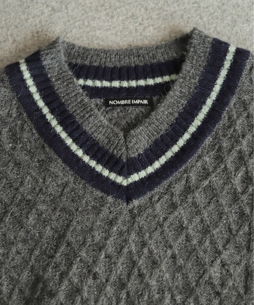 NOMBRE IMPAIR(ノンブルアンペール)の「ウールアルパカケーブル チルデンP/O(ニット/セーター・レディース・レッド/チャコールグレー・FREE)」の13枚目の写真